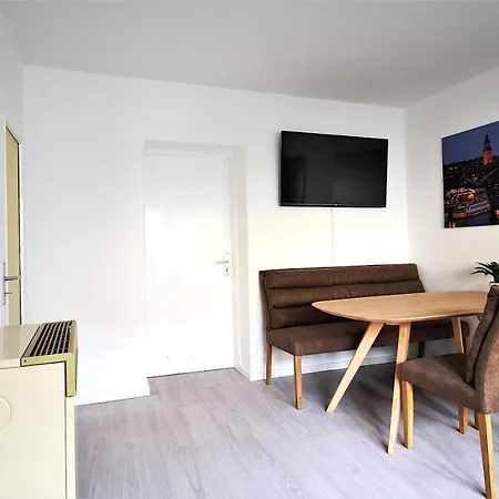 Helle und geräumige 3-Zimmer-Wohnung Würzburg Exterior foto